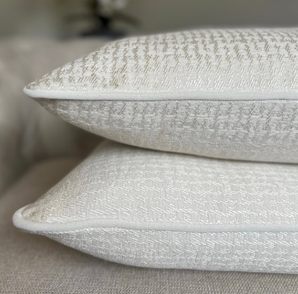 Royalty Cushion