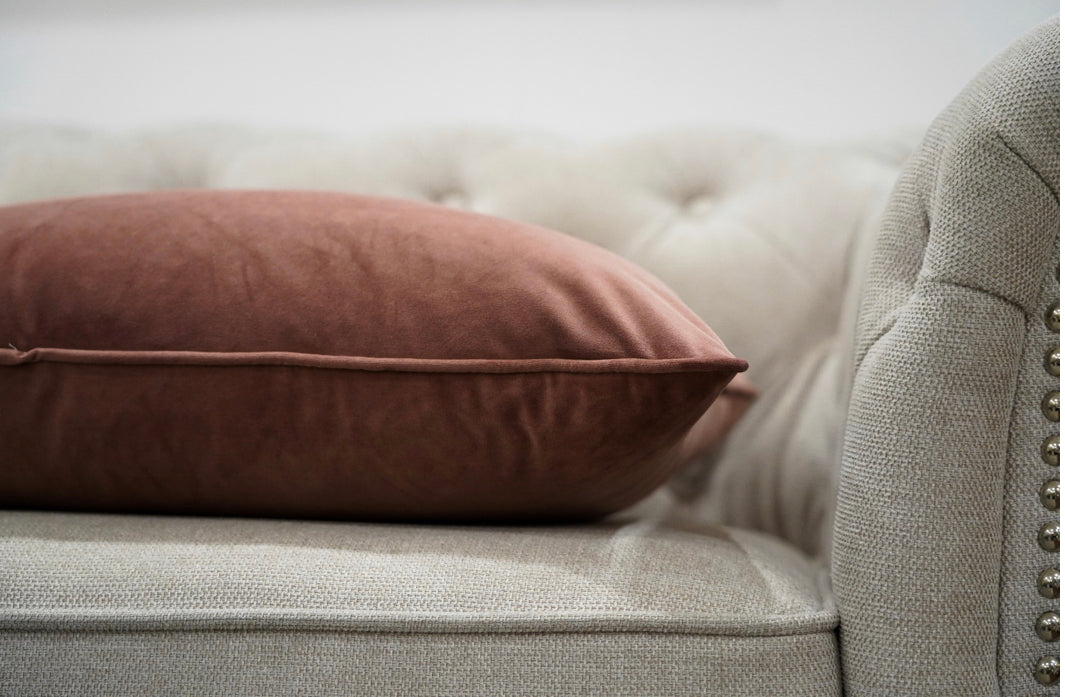 Larissa Cushion