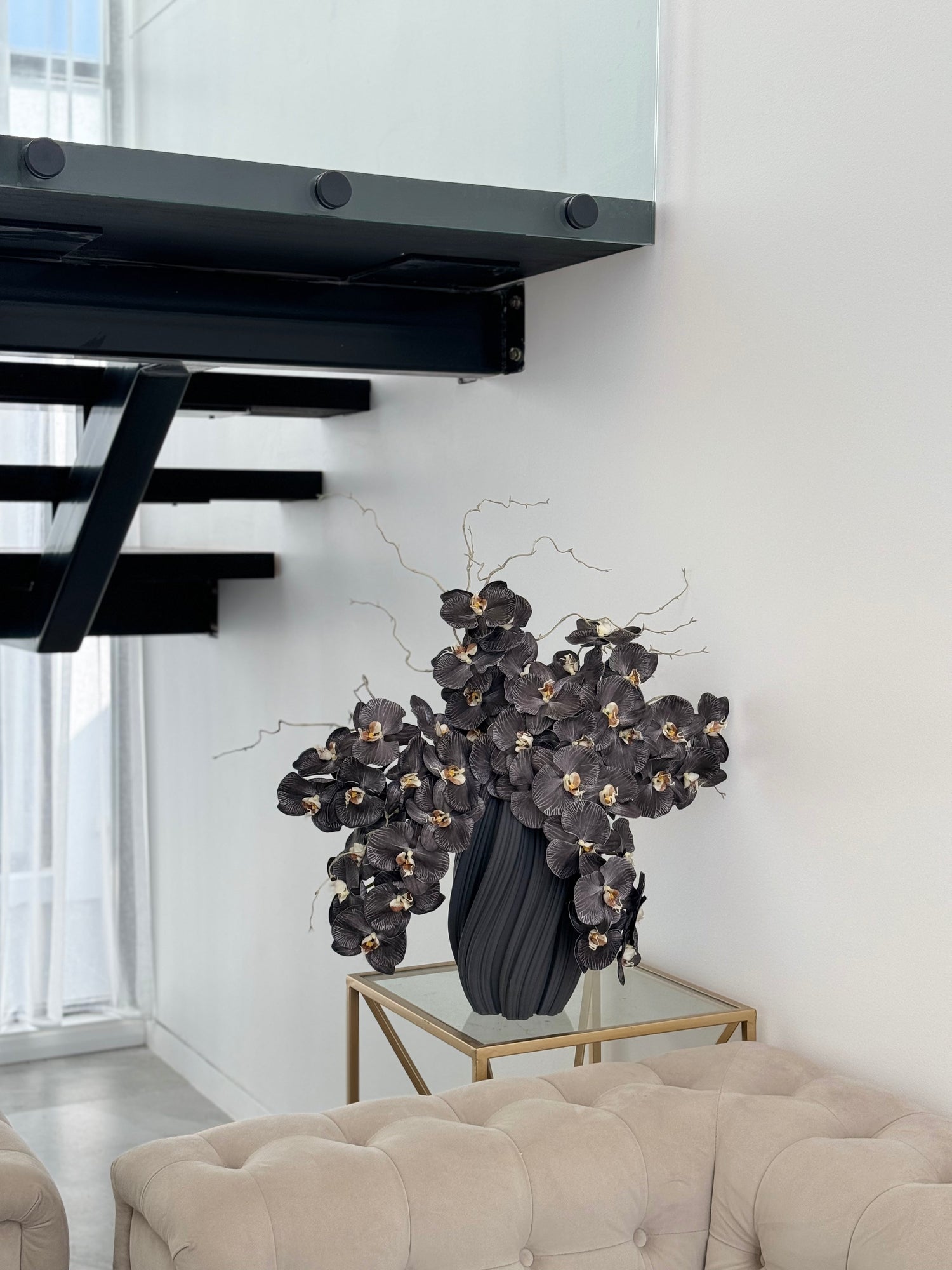 Black artificial flowers