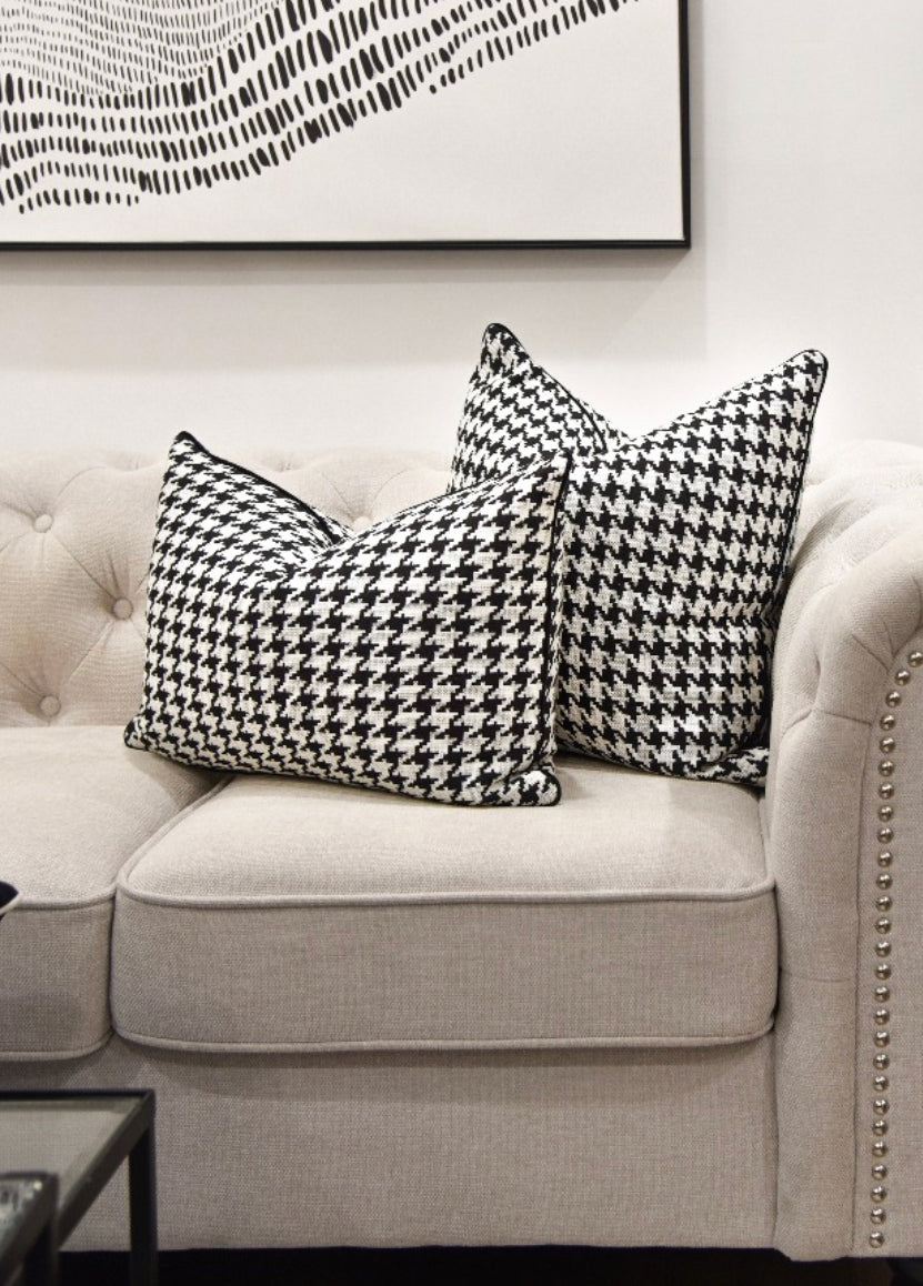 Black and White Houndstooth Cushion Cover