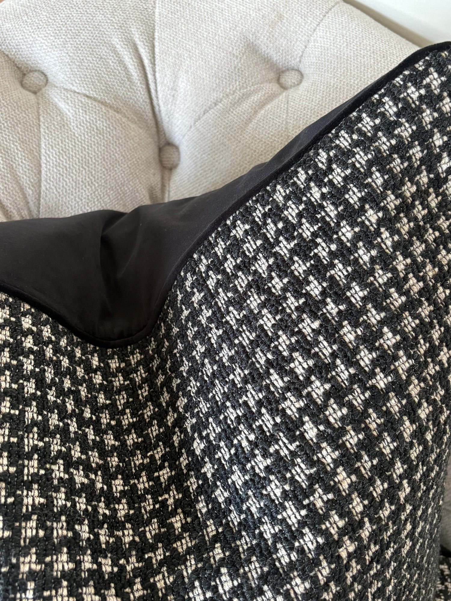 Black &amp; White Patterned Cushion Cover