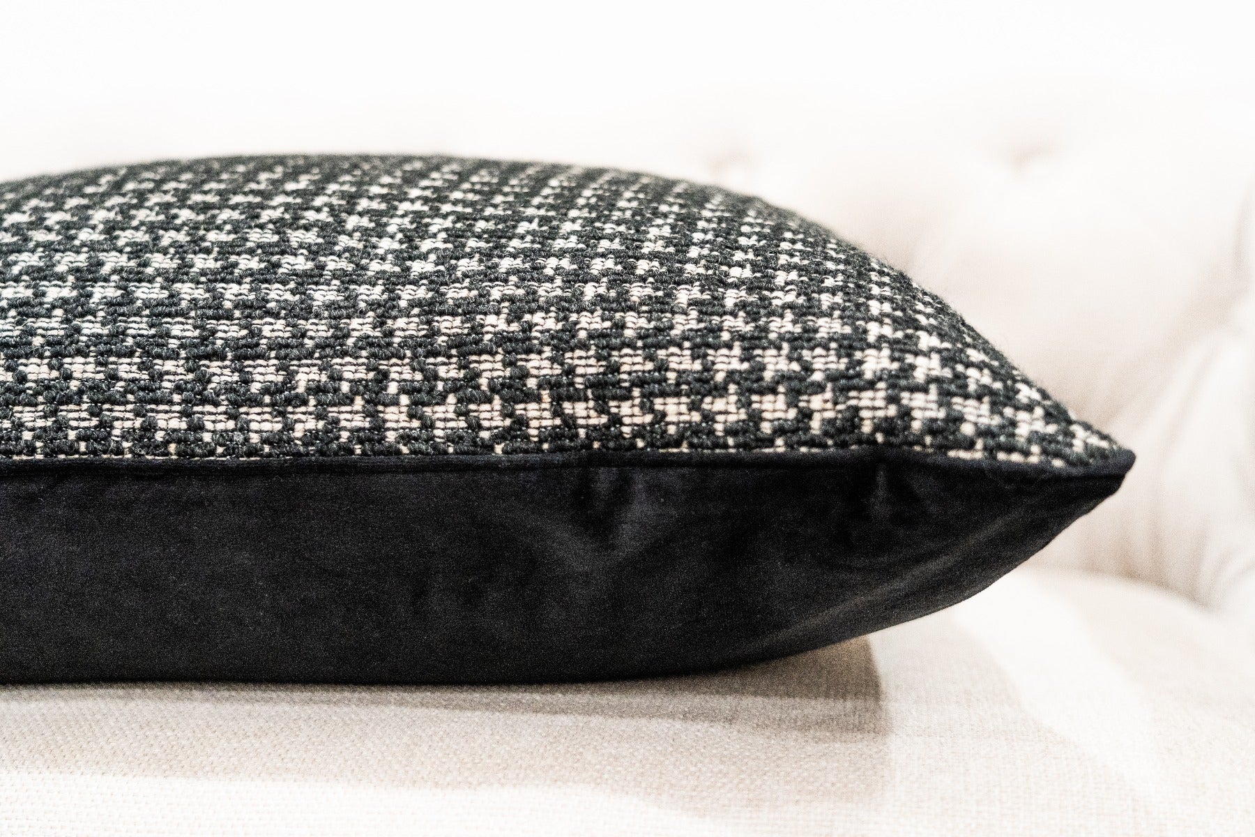 Black &amp; White Patterned Cushion Cover