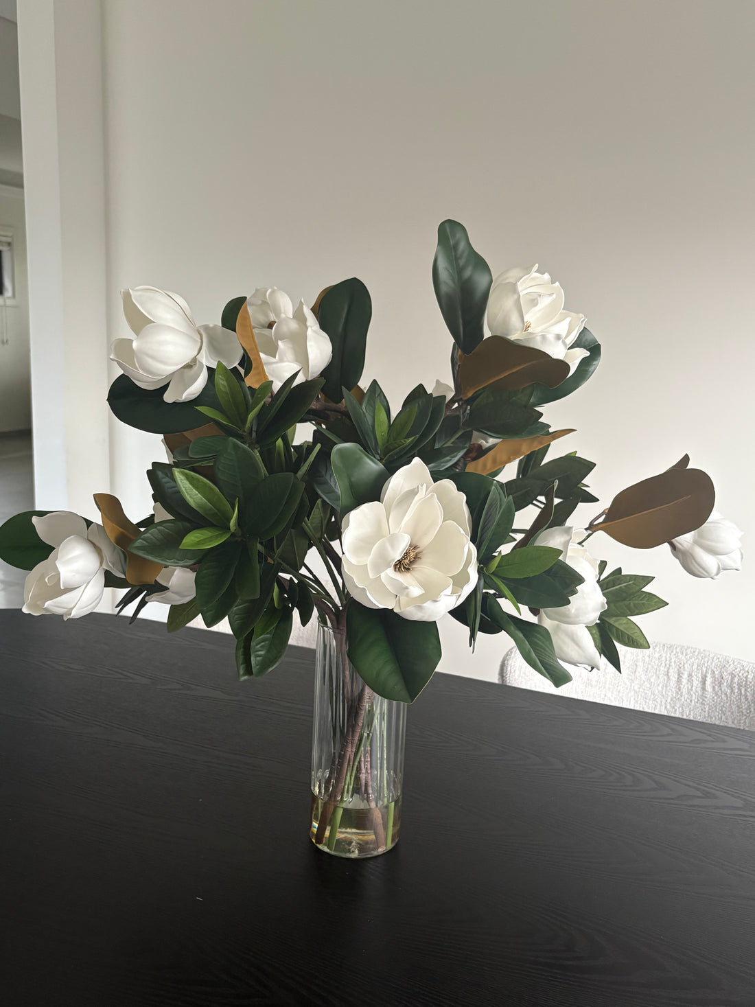 Real-touch magnolia arrangement for home décor