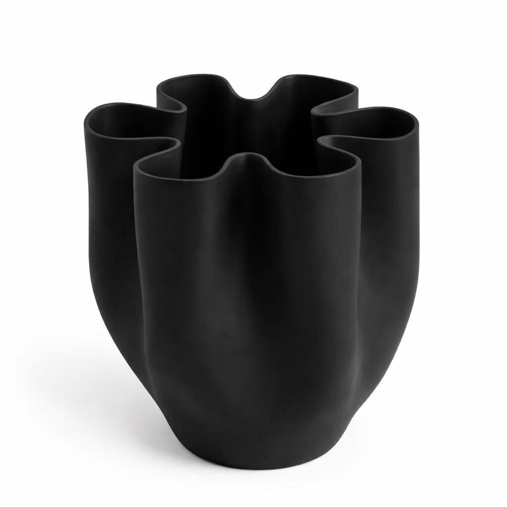 marissa black vase